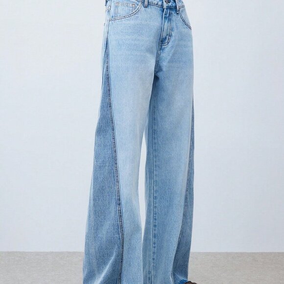 Light Wash Casual Women's Wide Leg Low Rise Jeans - Picture 4 of 6